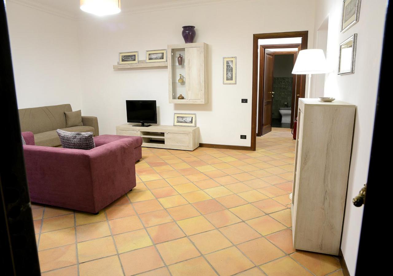 Colosseum Comfortable Apartment Roma Eksteriør bilde