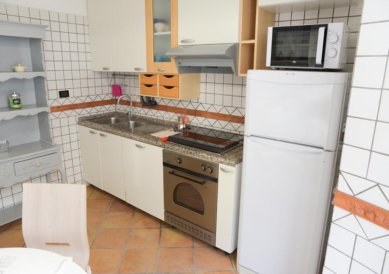 Colosseum Comfortable Apartment Roma Eksteriør bilde